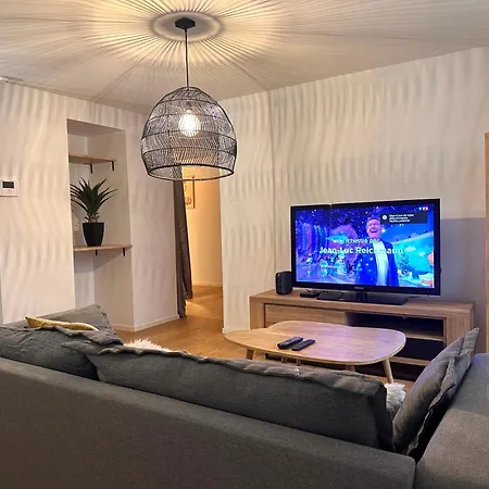 ღ Le Rempart - T2 Cosy Patio Entre Les 2 Tours Wifi Апартаменты Ла-Рошель